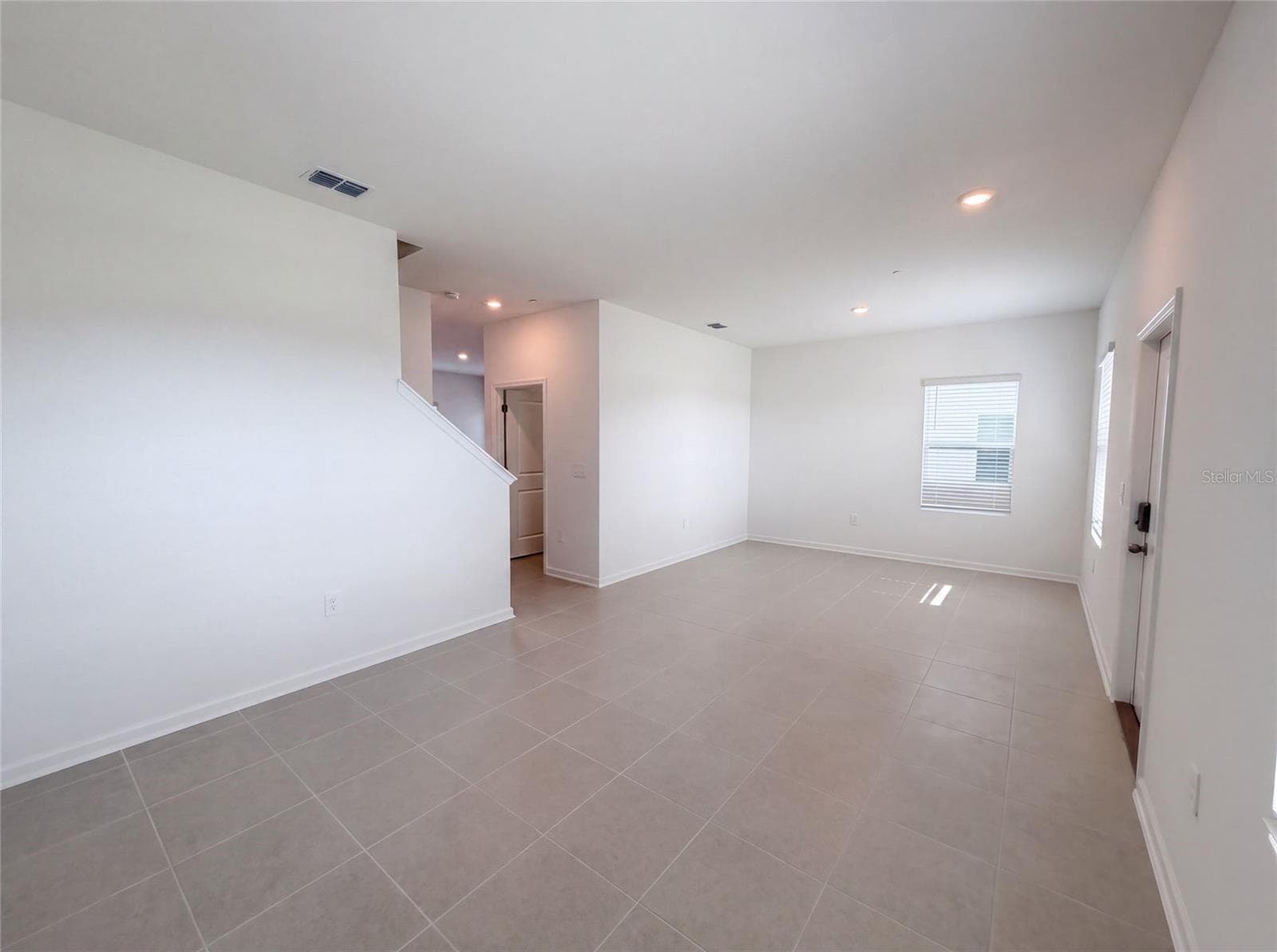 Townhouse at 2224 RED SUN ST, APOPKA, photo 6 of 25