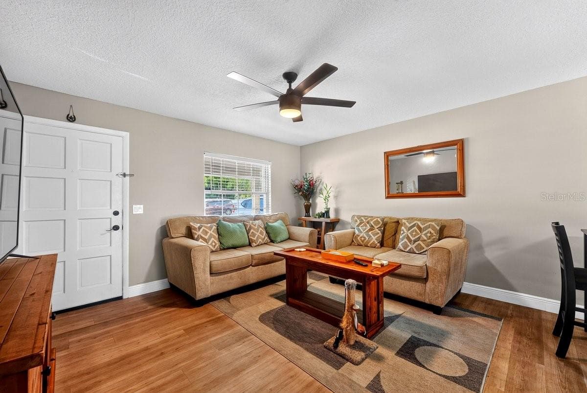 Single Family Residence at 880 SEMINOLE AVE, LONGWOOD, photo 3 of 35