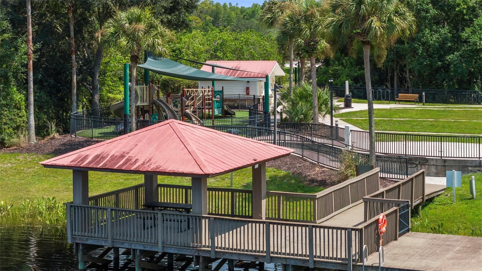 Community Dock - 19714 LONESOME PINE DR, LAND O LAKES