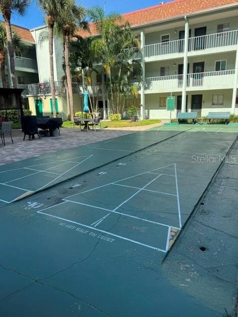 Community Area - 801 83RD AVE N #310, ST PETERSBURG
