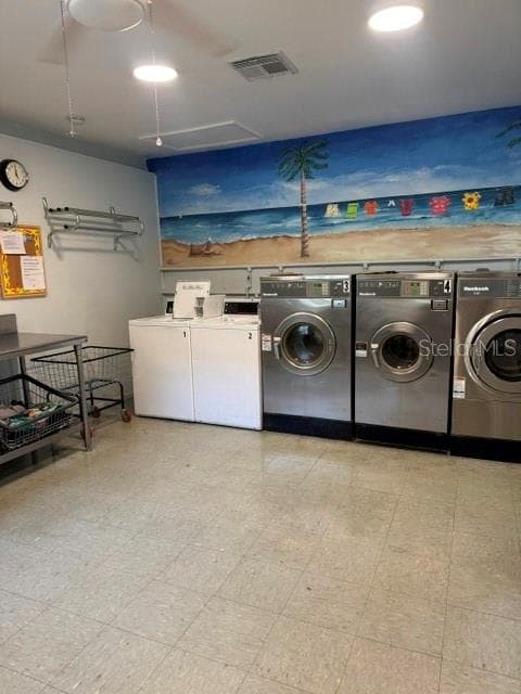 Laundry Room - 801 83RD AVE N #310, ST PETERSBURG