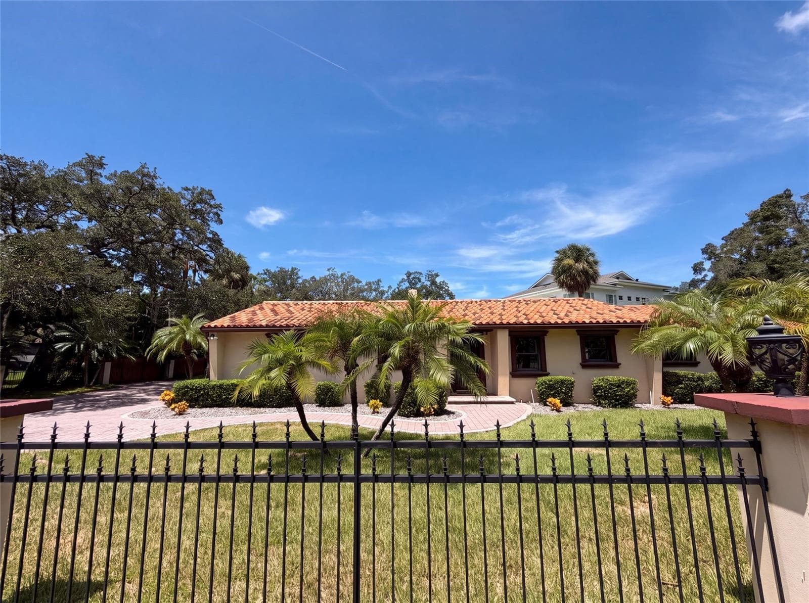 Single Family Residence at 1515 S WEST SHORE BLVD, TAMPA, photo 22 of 25