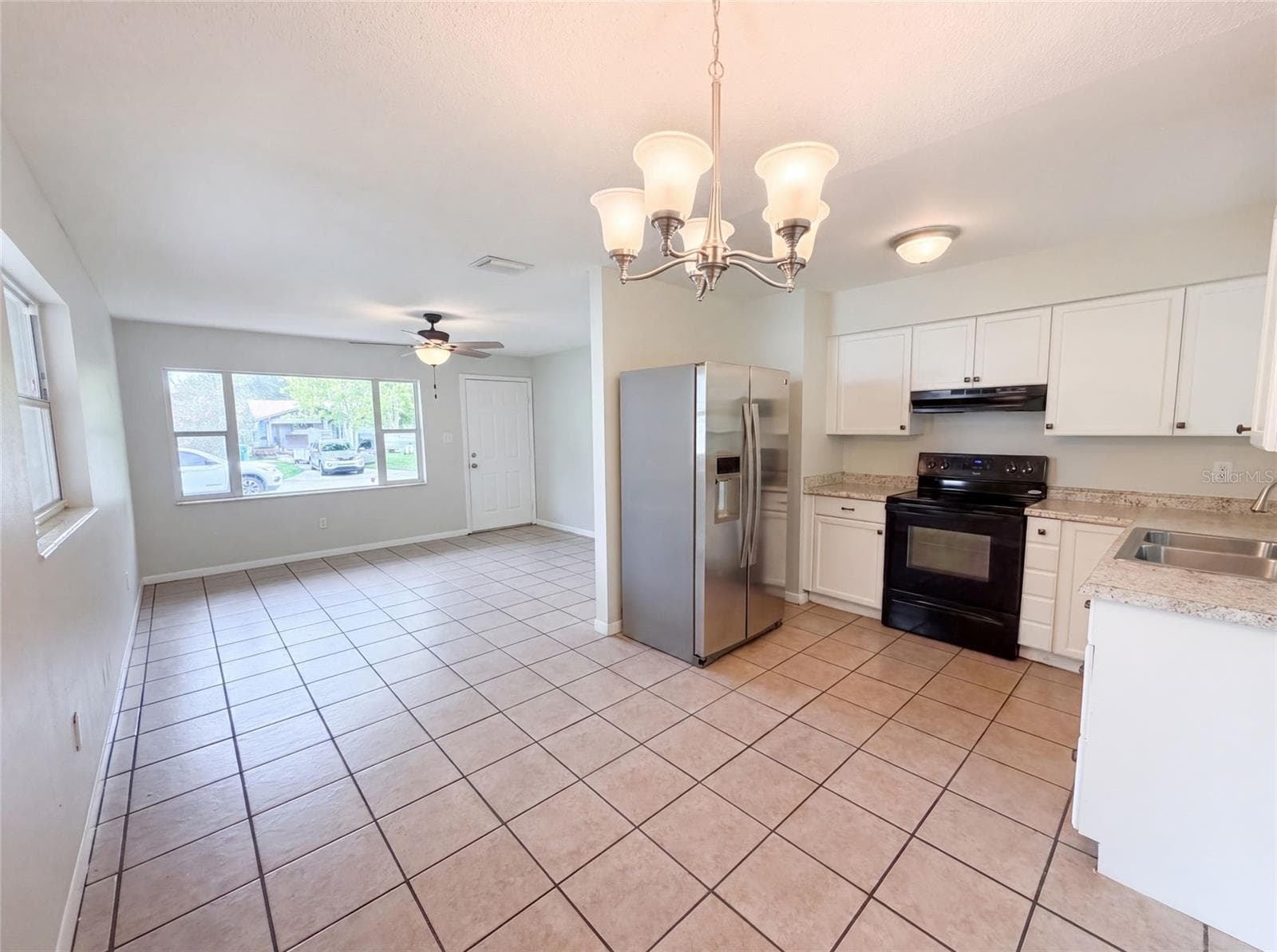 Single Family Residence at 1735 JEFFERSON DR, MOUNT DORA, photo 12 of 22
