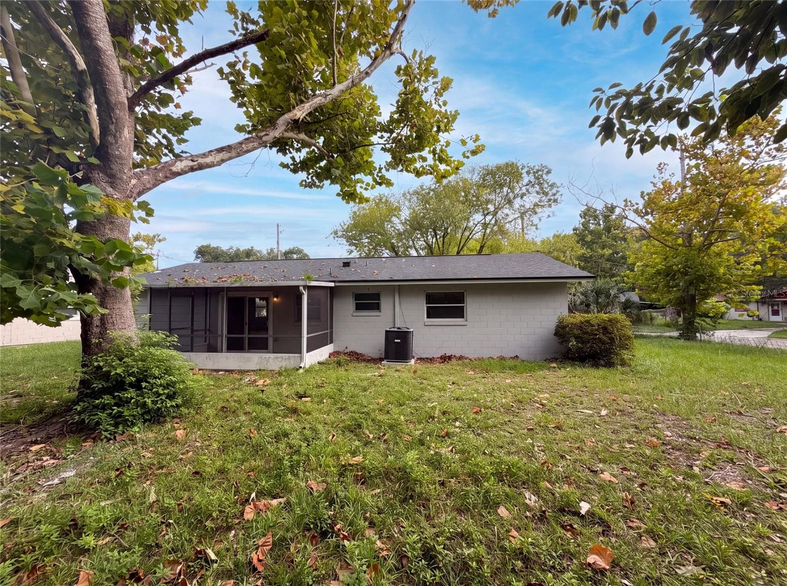 Single Family Residence at 1735 JEFFERSON DR, MOUNT DORA, photo 17 of 22