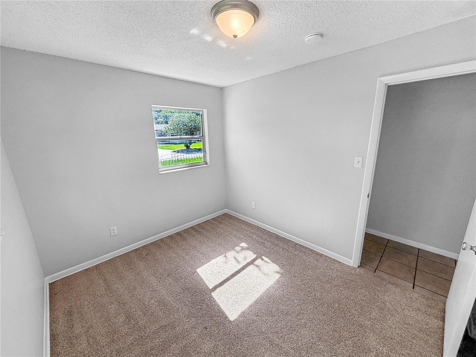 Single Family Residence at 1735 JEFFERSON DR, MOUNT DORA, photo 20 of 22
