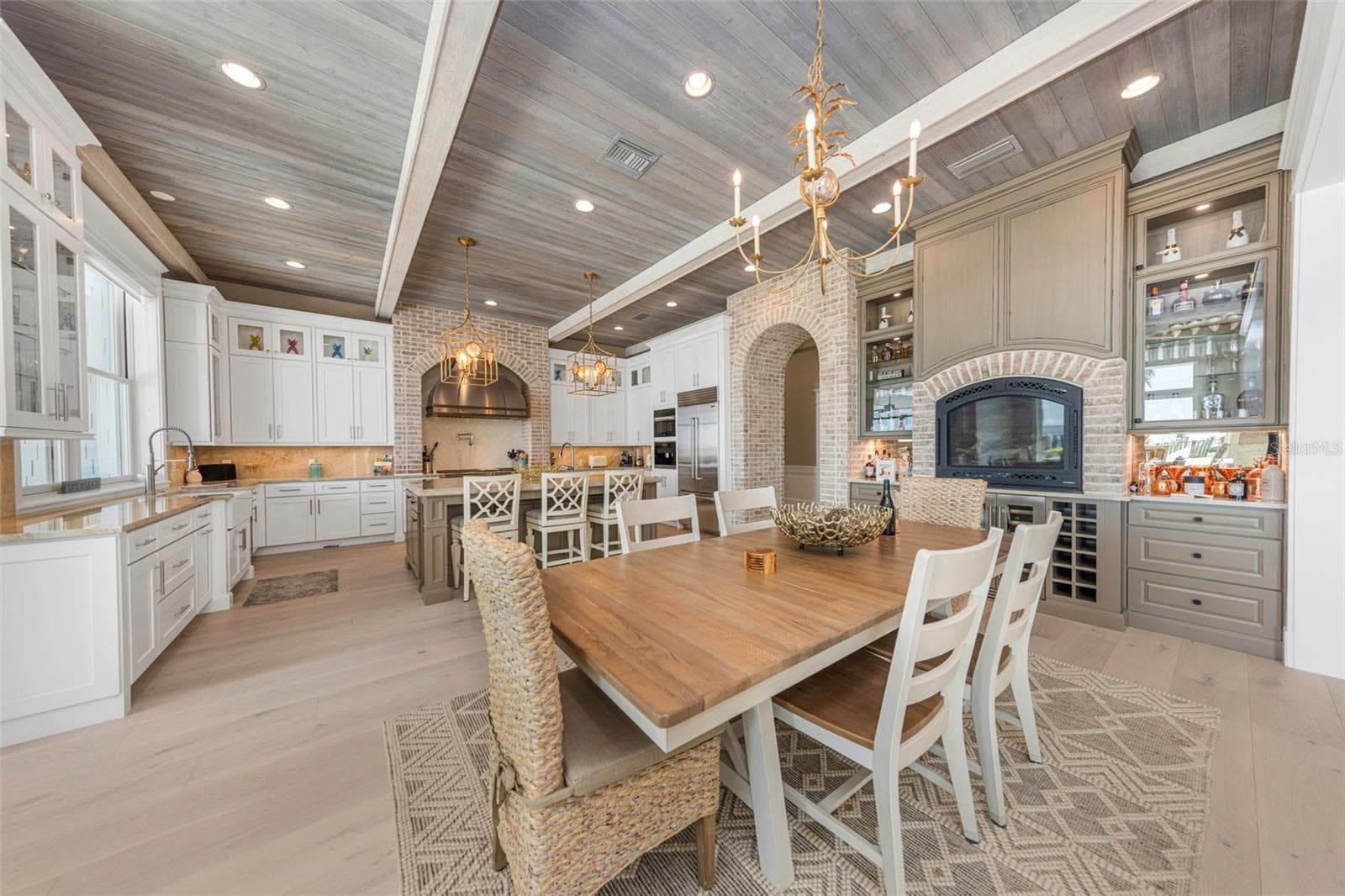 Single Family Residence at 1744 SANTA BARBARA DR, DUNEDIN, photo 23 of 97