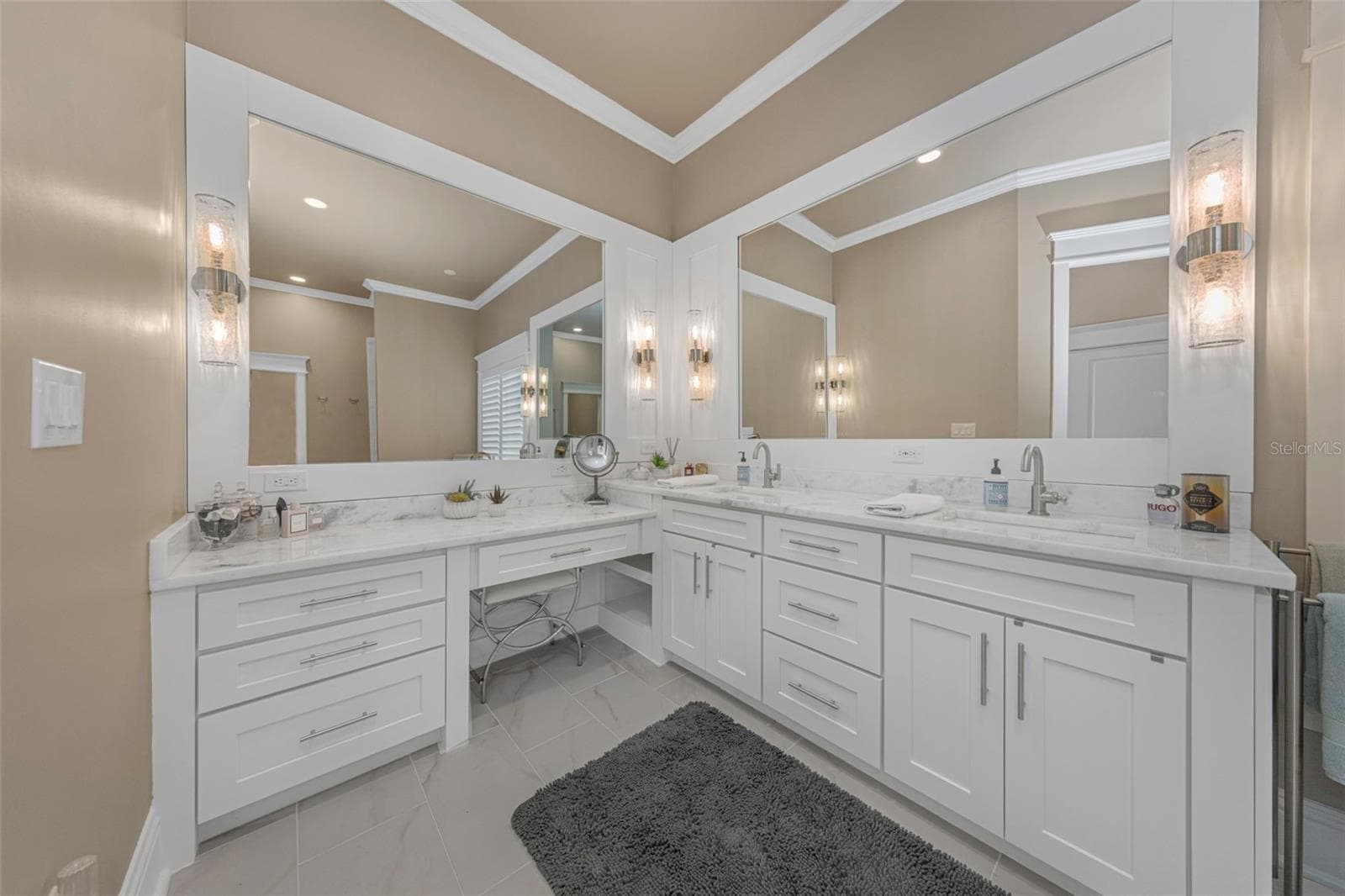 Single Family Residence at 1744 SANTA BARBARA DR, DUNEDIN, photo 54 of 97