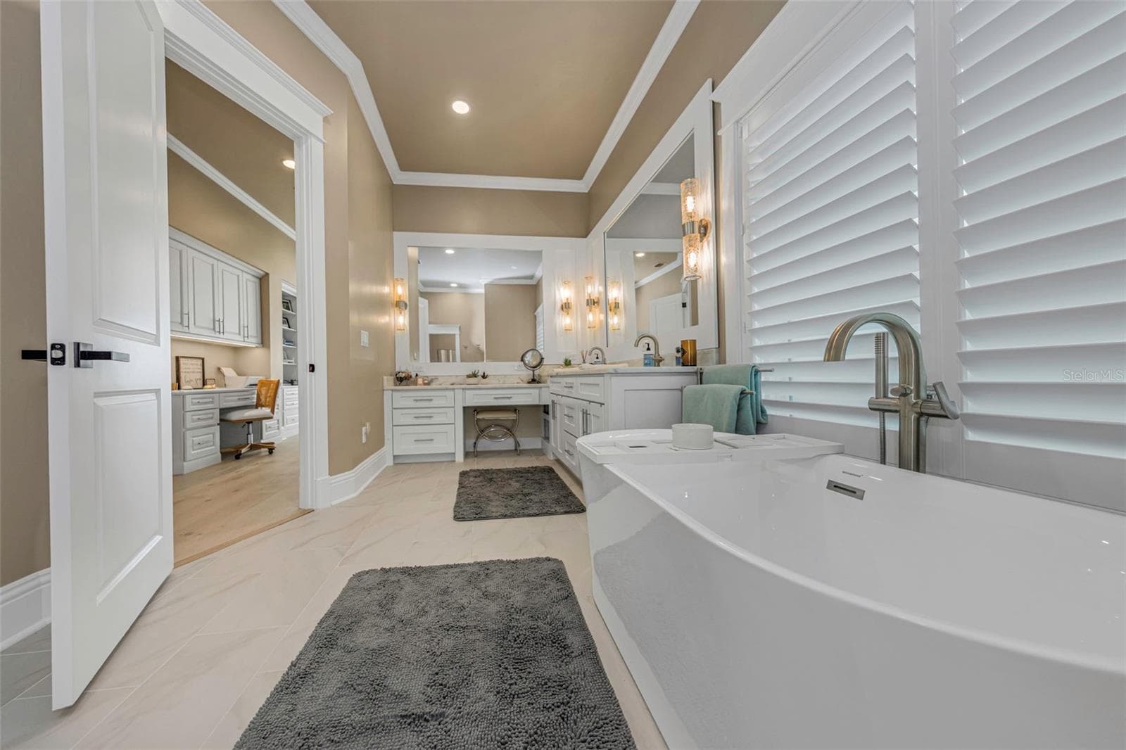 Single Family Residence at 1744 SANTA BARBARA DR, DUNEDIN, photo 57 of 97