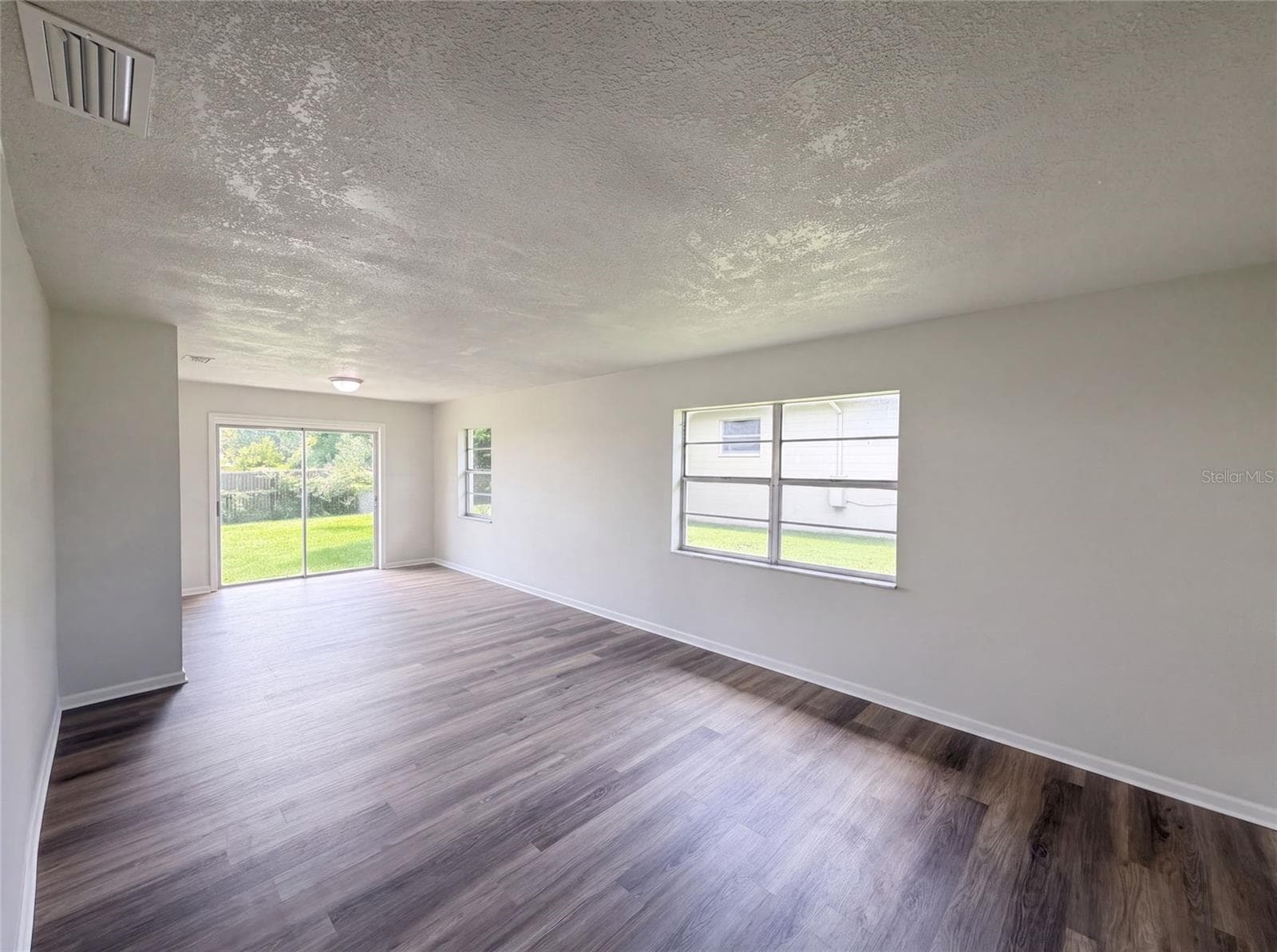 Single Family Residence at 4918 DENISE AVE, LAKELAND, photo 7 of 16