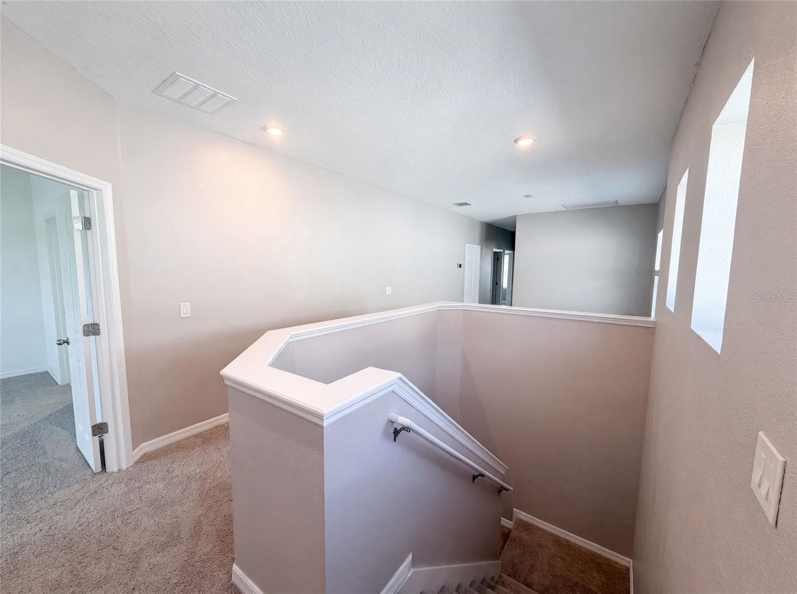 Single Family Residence at 1572 ASTORIA ARBOR LN, ORLANDO, photo 9 of 38