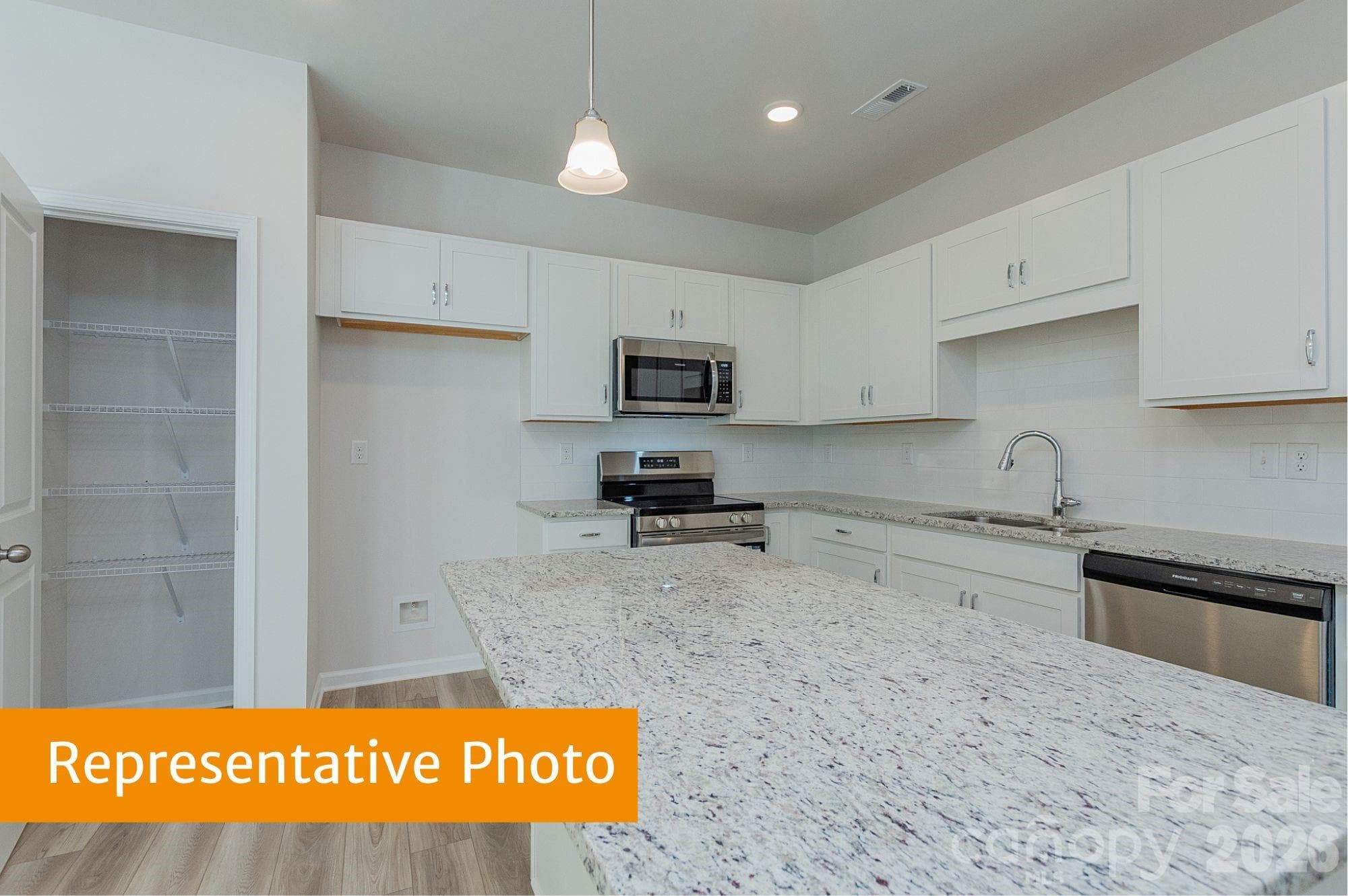 Rutledge Kitchen - 4534 Rib Eye Lane, Charlotte
