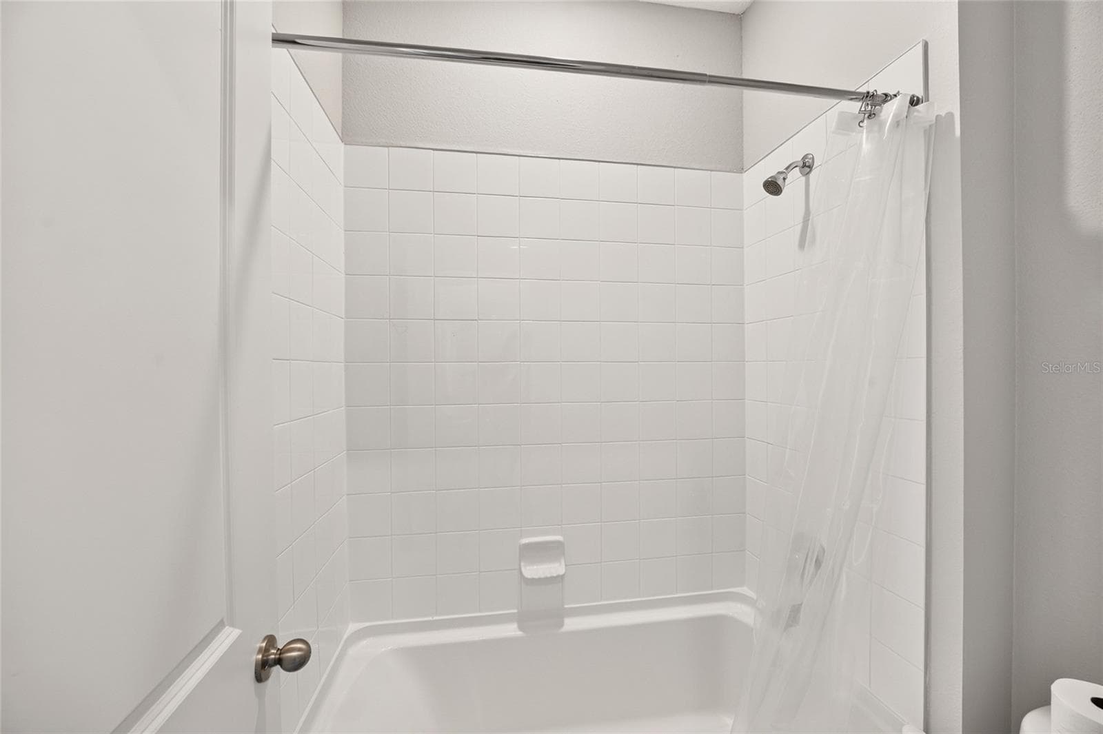 2ND GUEST BATHROOM - 4974 NW 39TH LOOP, OCALA