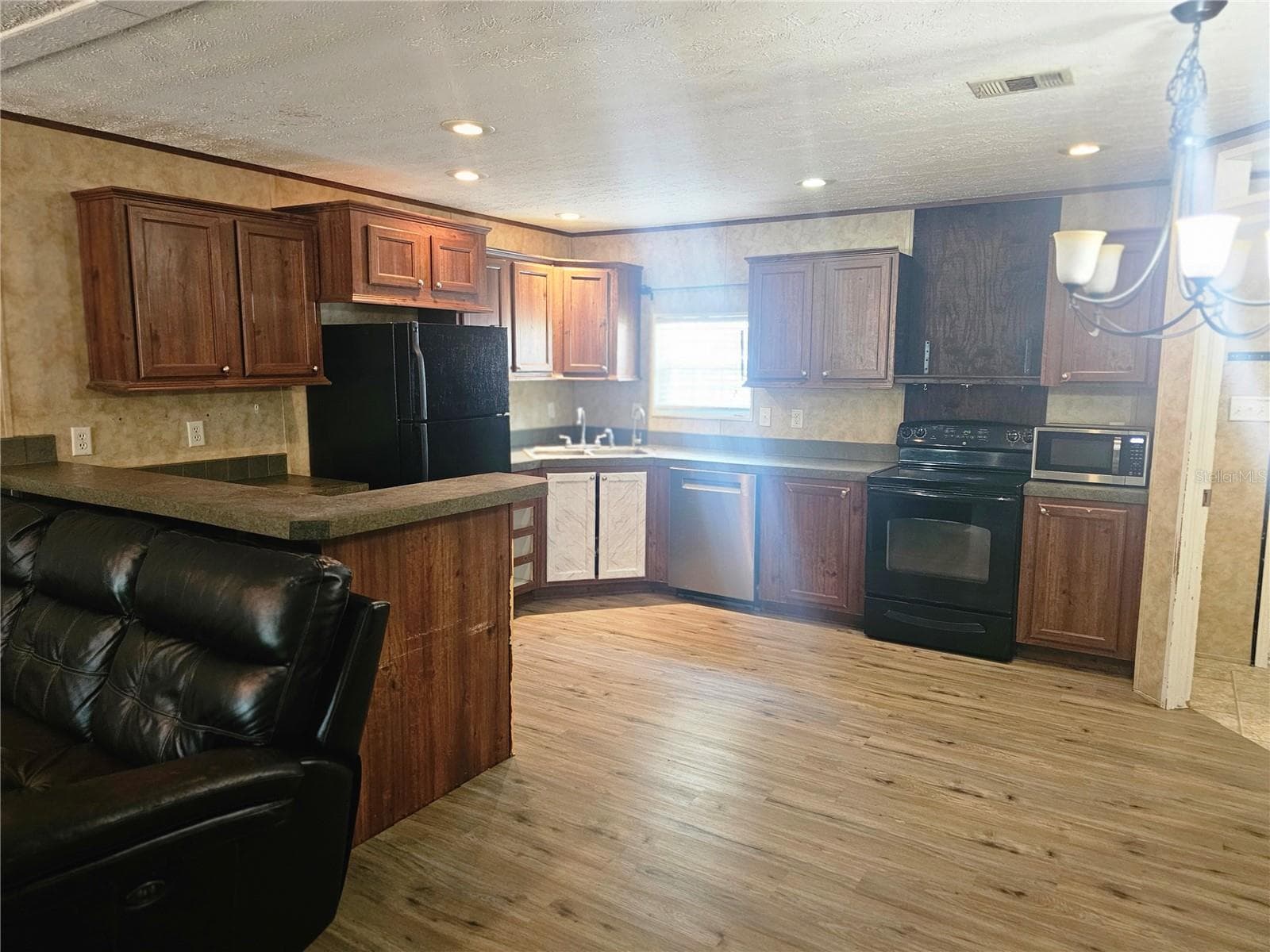 Manufactured Home at 1387 WATER OAK RD, BUNNELL, photo 9 of 18