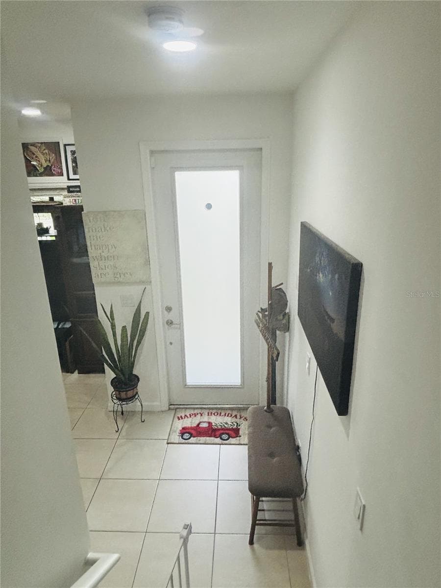 Townhouse at 2132 NW 6TH ST, FORT LAUDERDALE, photo 8 of 18