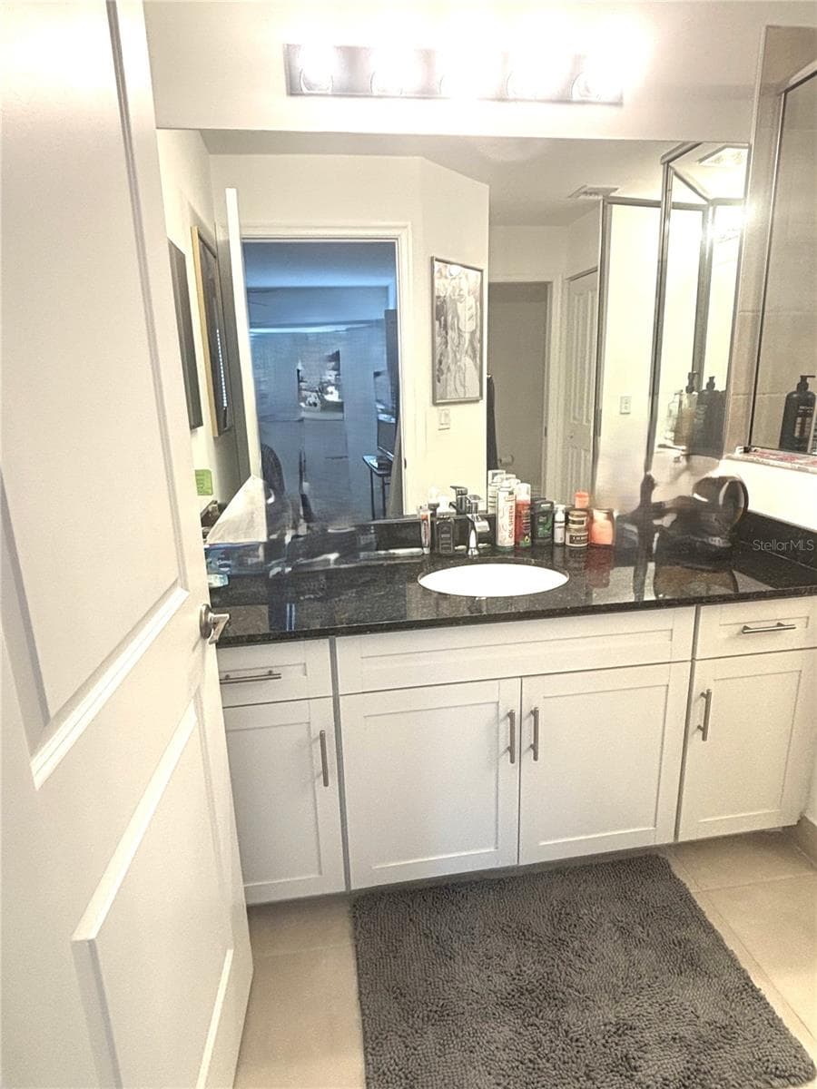 Townhouse at 2132 NW 6TH ST, FORT LAUDERDALE, photo 12 of 18