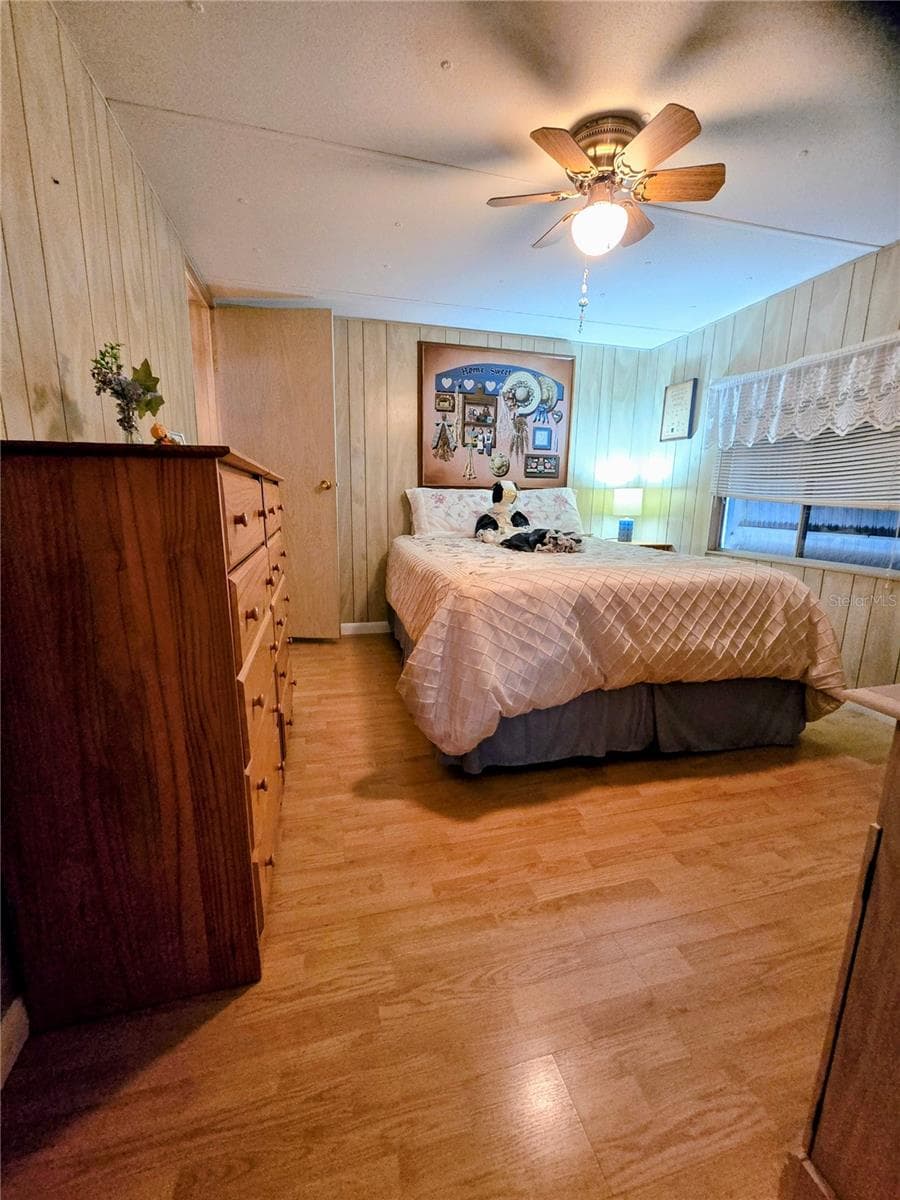 Manufactured Home at 6336 WEALTHY LN, ZEPHYRHILLS, photo 17 of 45