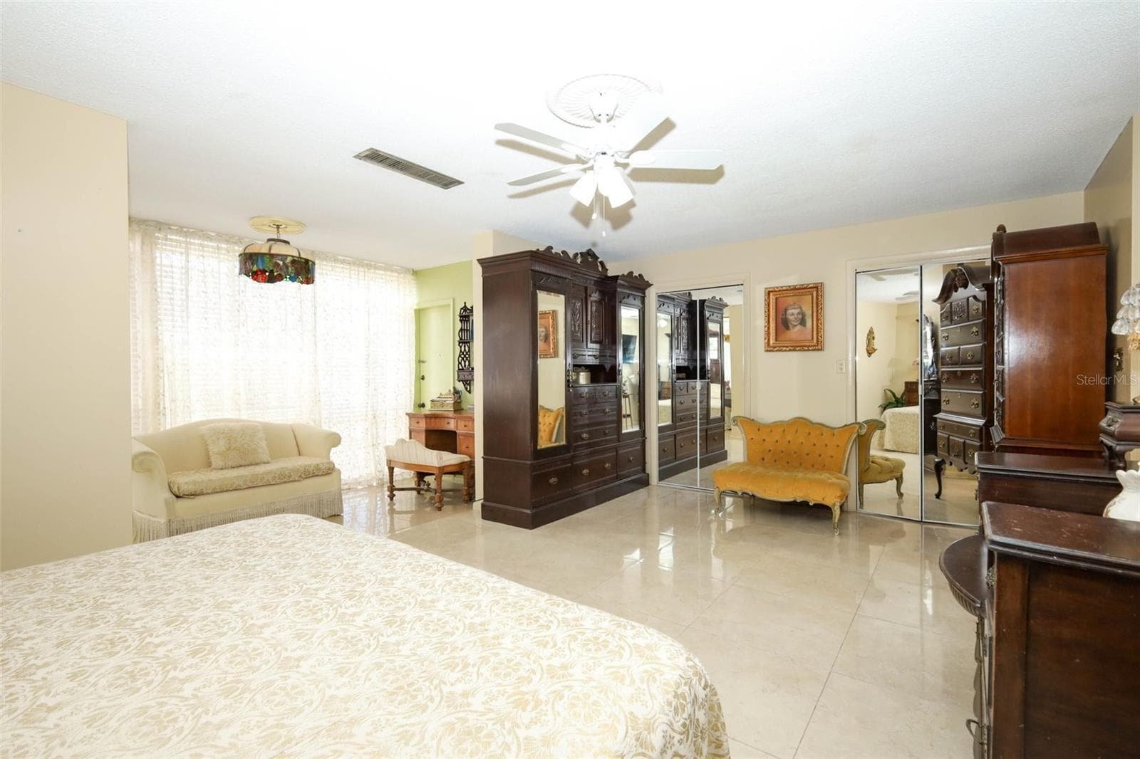 Owner's suite with sitting area - 311 E MORSE BLVD #4-5, WINTER PARK