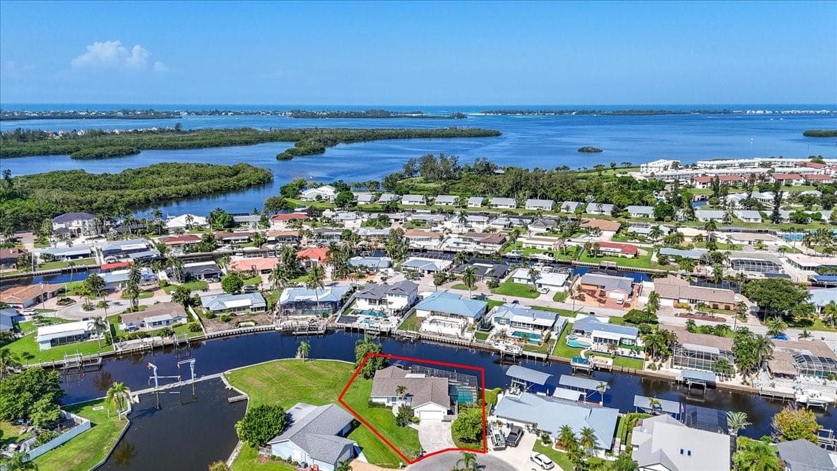 Some of the Best Fishing in Sarasota Bay - 5016 MANGROVE POINT RD, BRADENTON