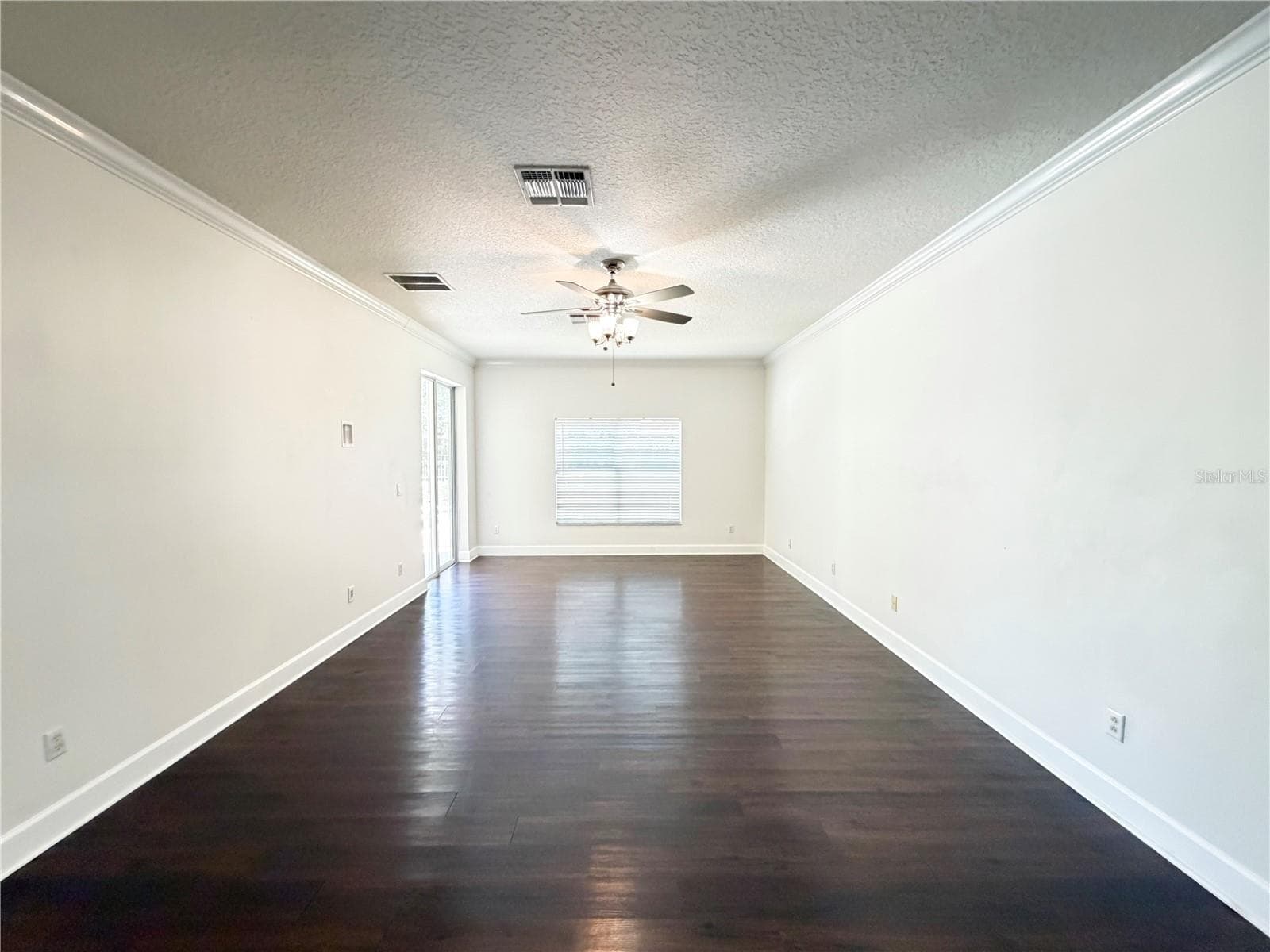 Single Family Residence at 6317 ROLDEN CT, MOUNT DORA, photo 6 of 29