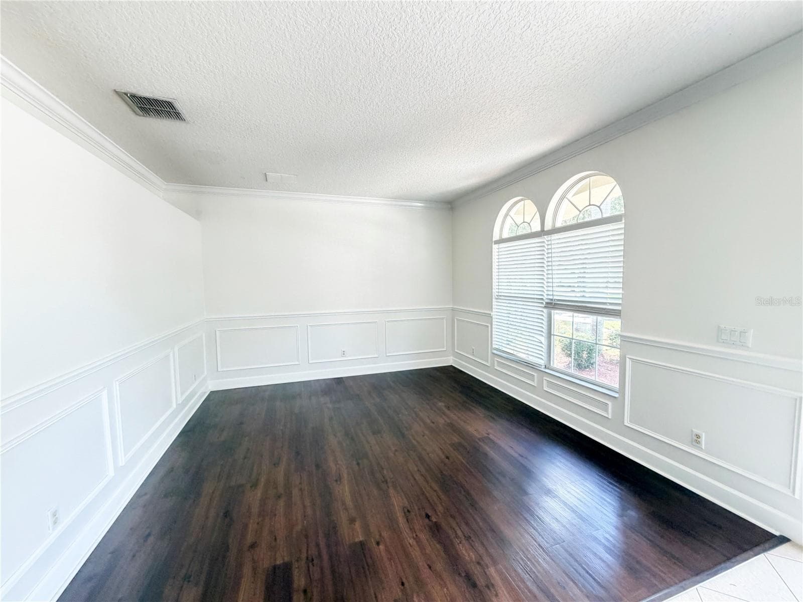 Single Family Residence at 6317 ROLDEN CT, MOUNT DORA, photo 13 of 29