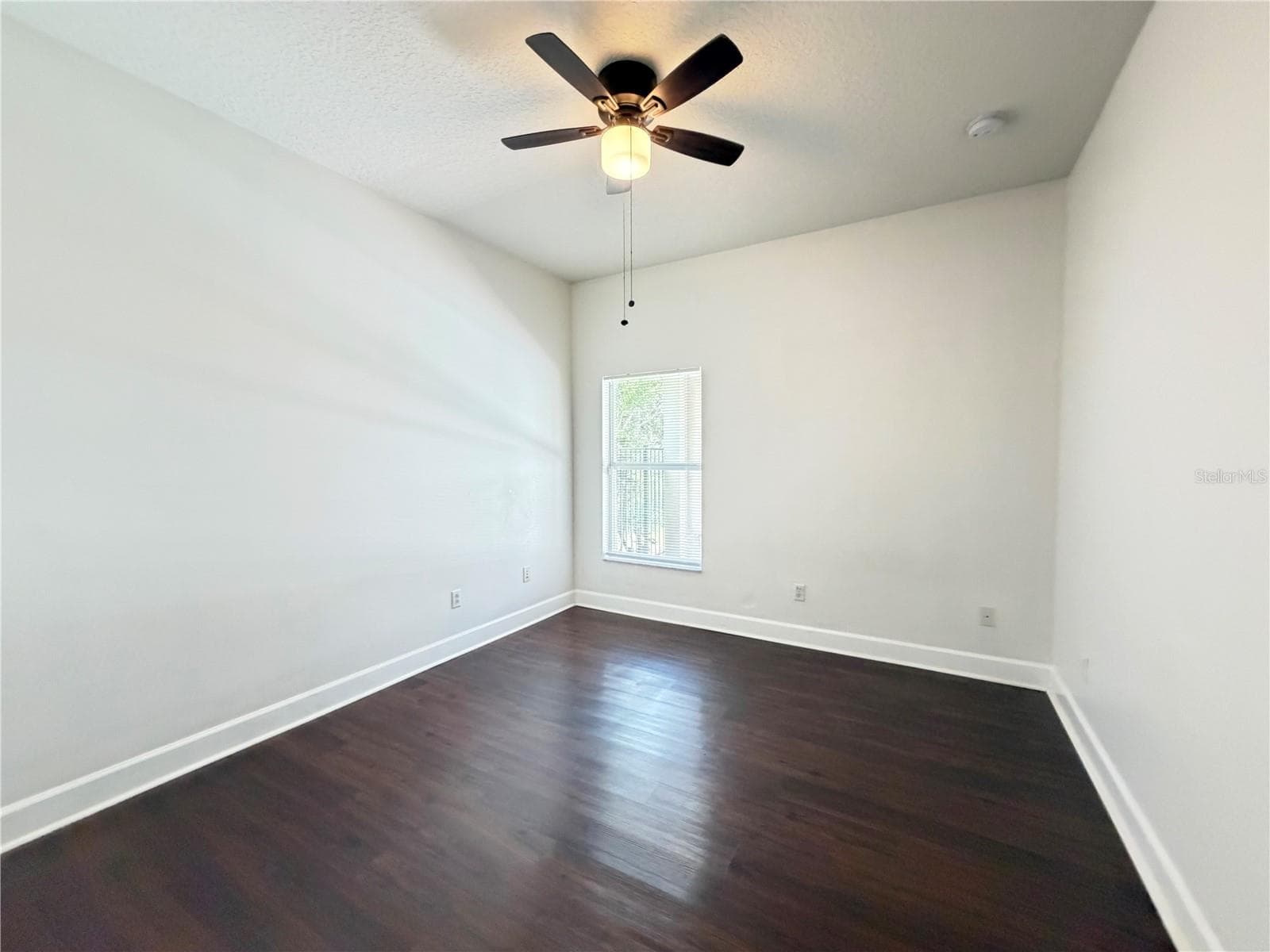 Single Family Residence at 6317 ROLDEN CT, MOUNT DORA, photo 24 of 29