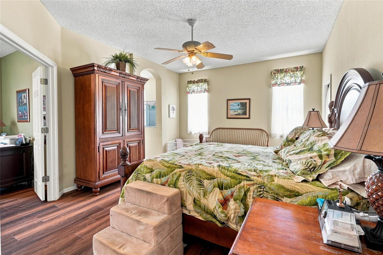 Single Family Residence at 27026 ARROWBROOK WAY, WESLEY CHAPEL, photo 10 of 20