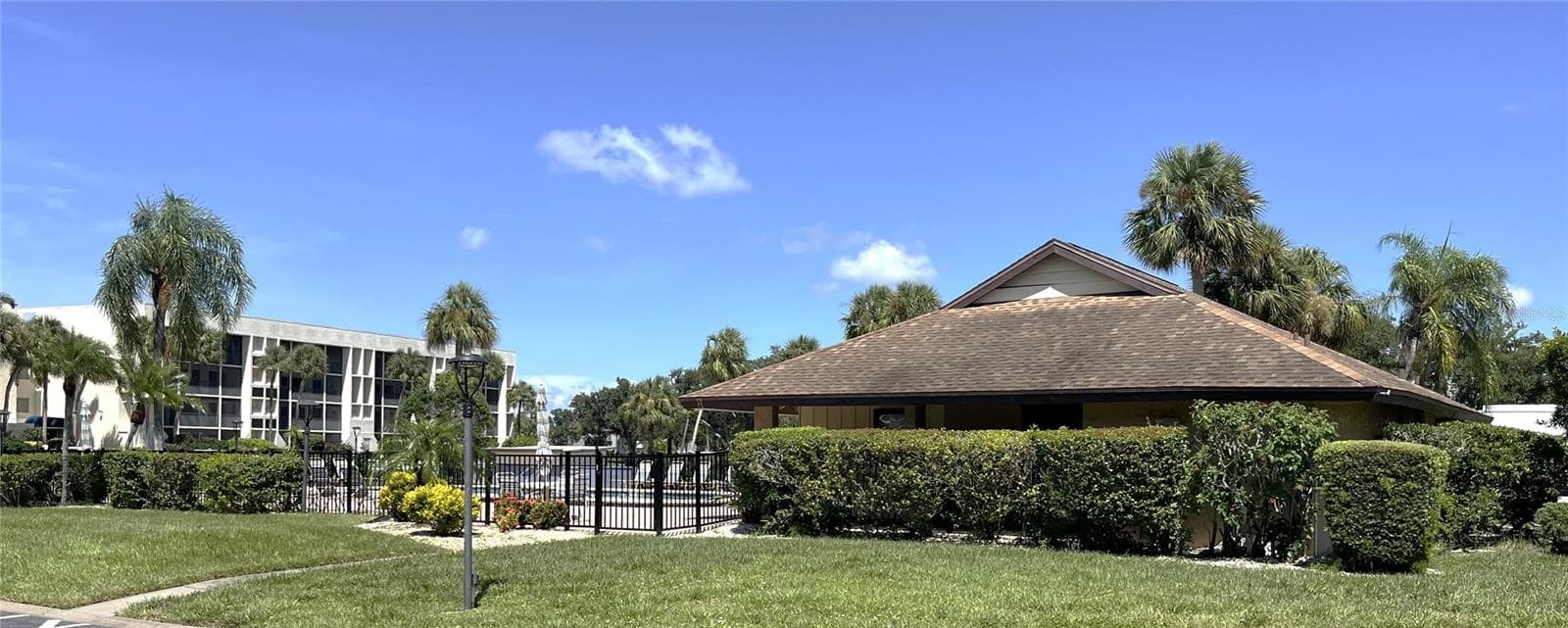 Condominium at 4119 61ST AVENUE TER W #107, BRADENTON, photo 2 of 33