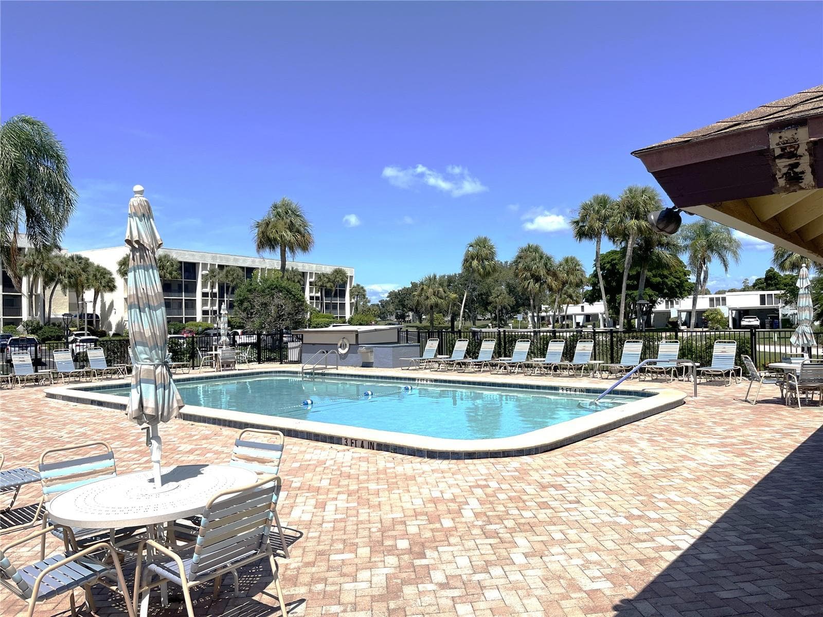 Condominium at 4119 61ST AVENUE TER W #107, BRADENTON, photo 4 of 33