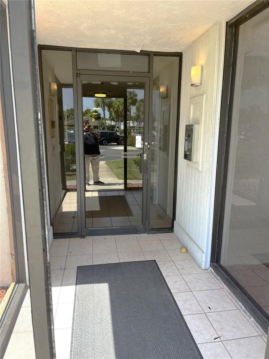 Condominium at 4119 61ST AVENUE TER W #107, BRADENTON, photo 8 of 33