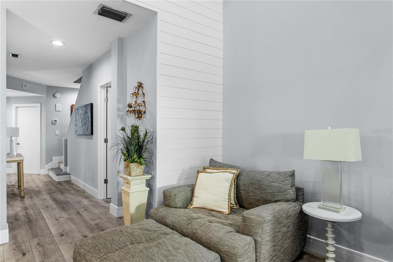 Townhouse at 1116 SHIPWATCH CIR, TAMPA, photo 14 of 57