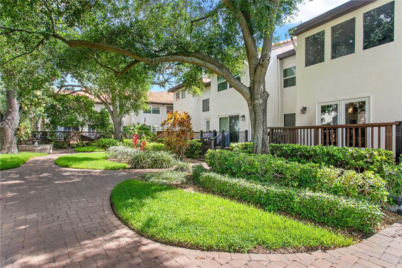 Townhouse at 1116 SHIPWATCH CIR, TAMPA, photo 44 of 57