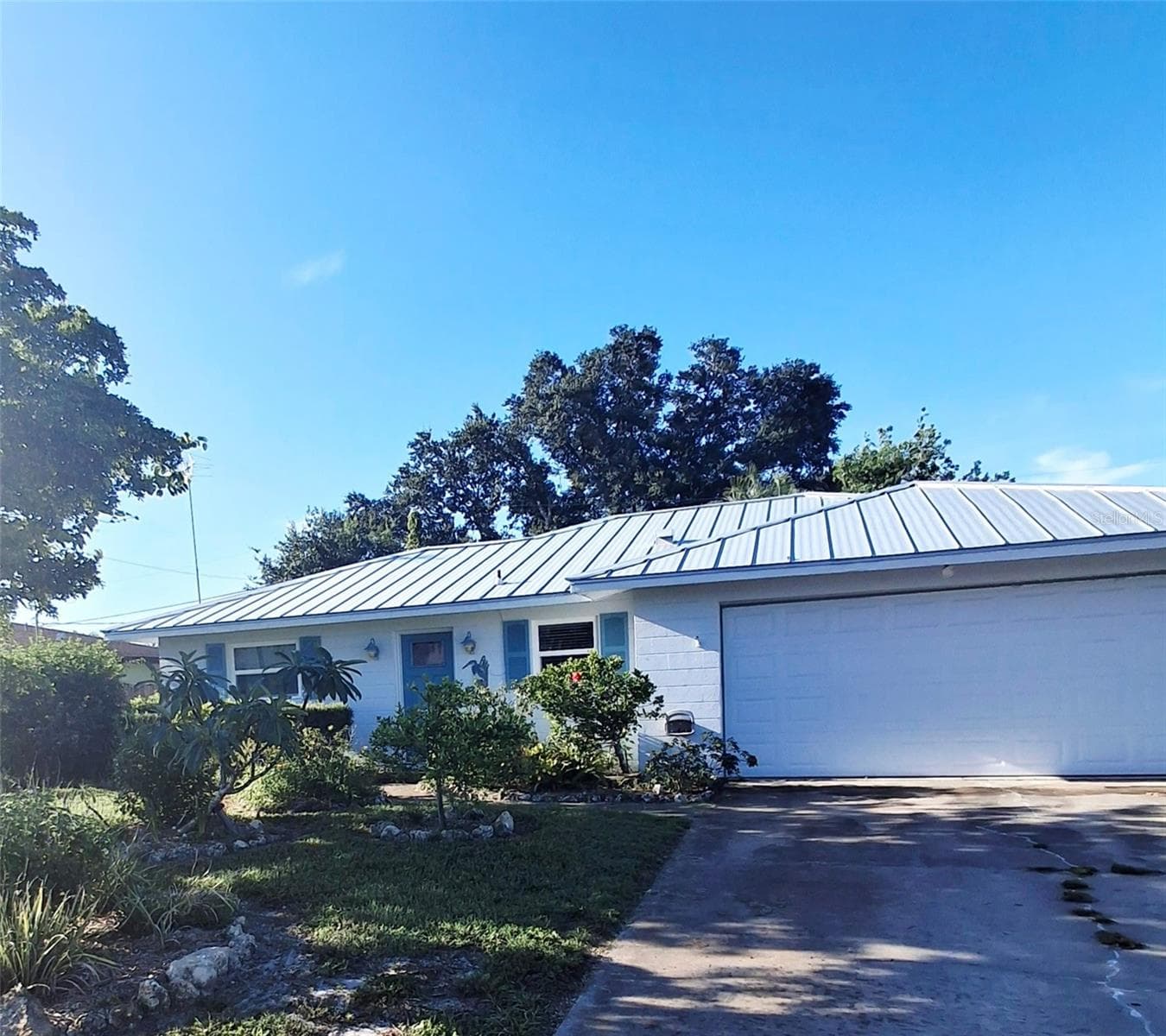 Front - 135 ENGLEWOOD HEIGHTS RD, ENGLEWOOD