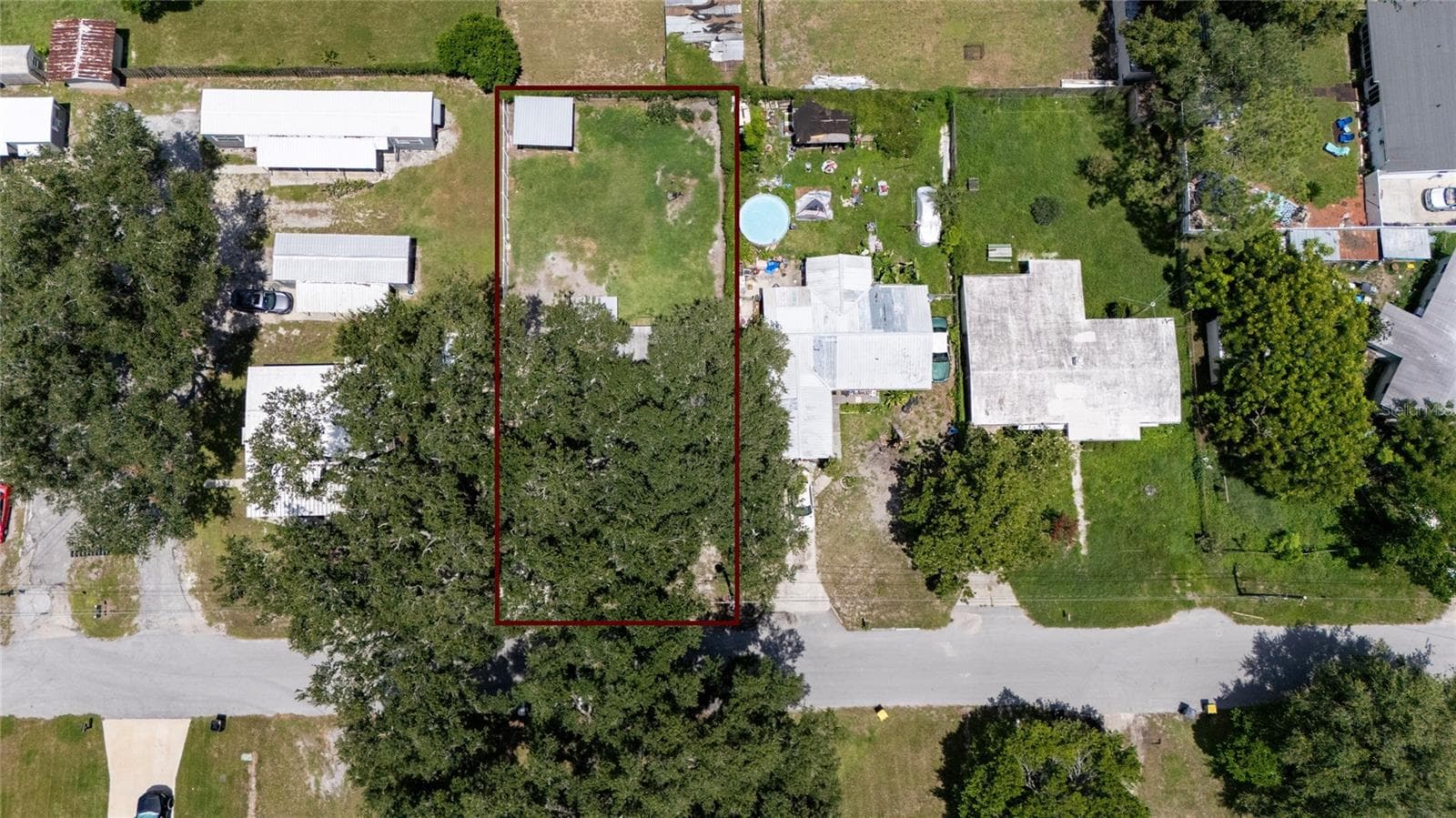 Single Family Residence at 2030 MILTON ST, LAKELAND, photo 7 of 31