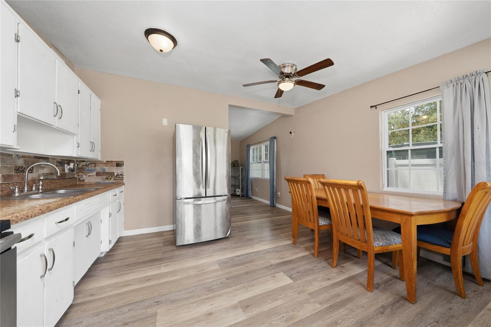 Single Family Residence at 2030 MILTON ST, LAKELAND, photo 14 of 31