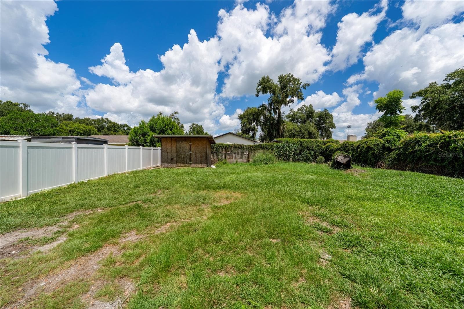 Single Family Residence at 2030 MILTON ST, LAKELAND, photo 25 of 31