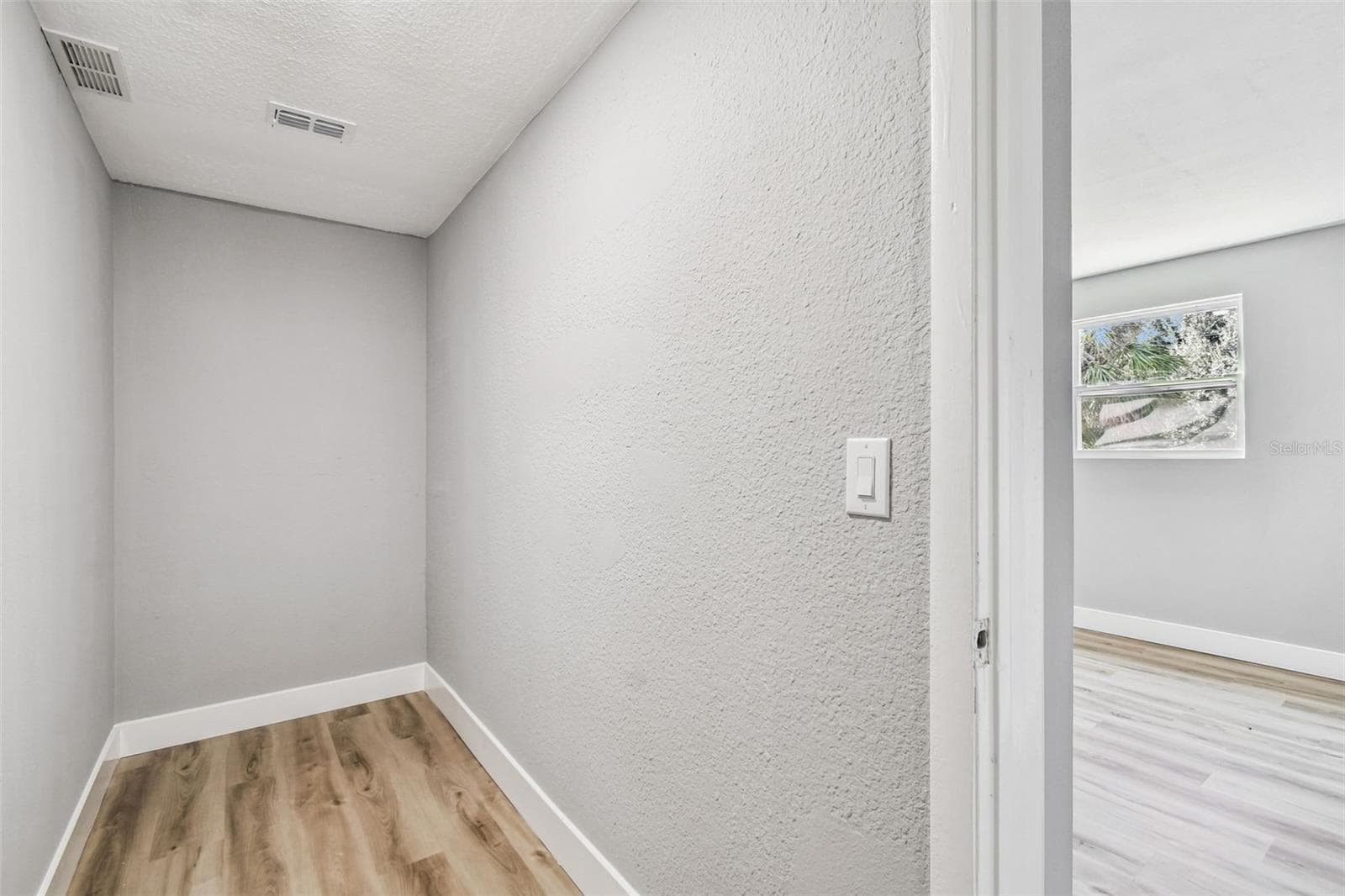 Single Family Residence at 3206 N 29TH ST, TAMPA, photo 7 of 42