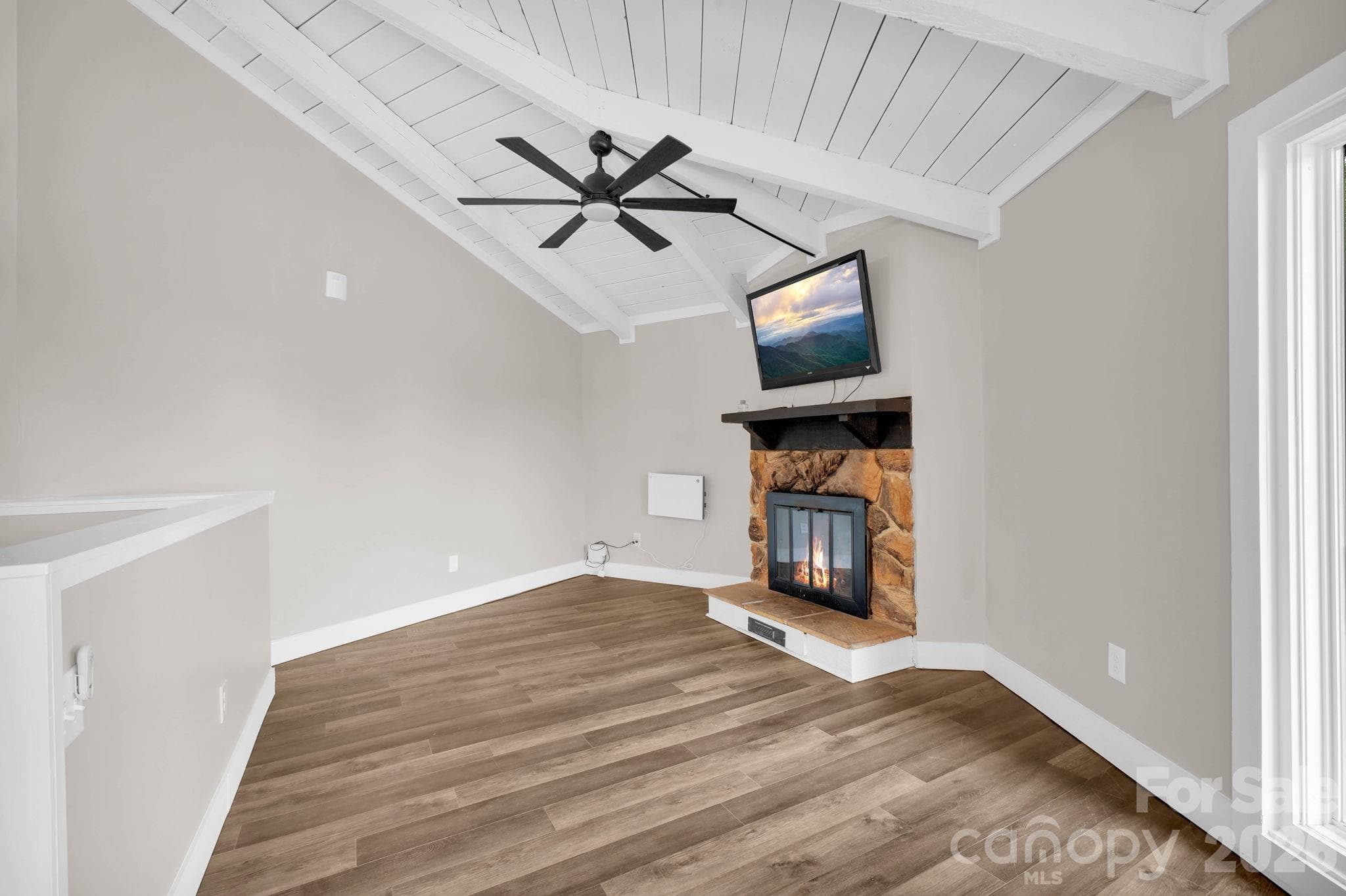 Single Family Residence at 119 Beechwood Lane, Beech Mountain, photo 14 of 46