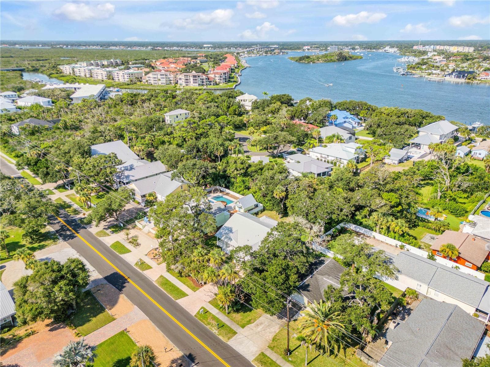 Single Family Residence at 410 S PENINSULA AVE, NEW SMYRNA BEACH, photo 56 of 58