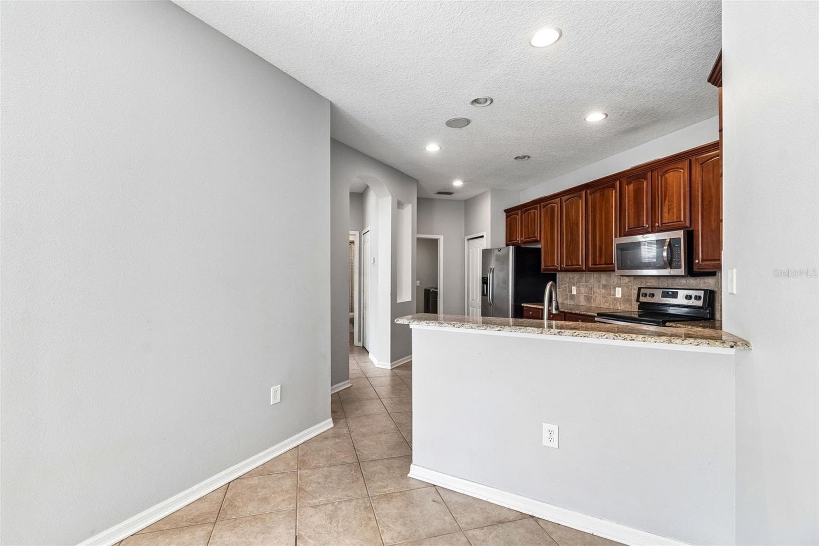 Single Family Residence at 11435 CAMBRAY CREEK LOOP, RIVERVIEW, photo 16 of 42