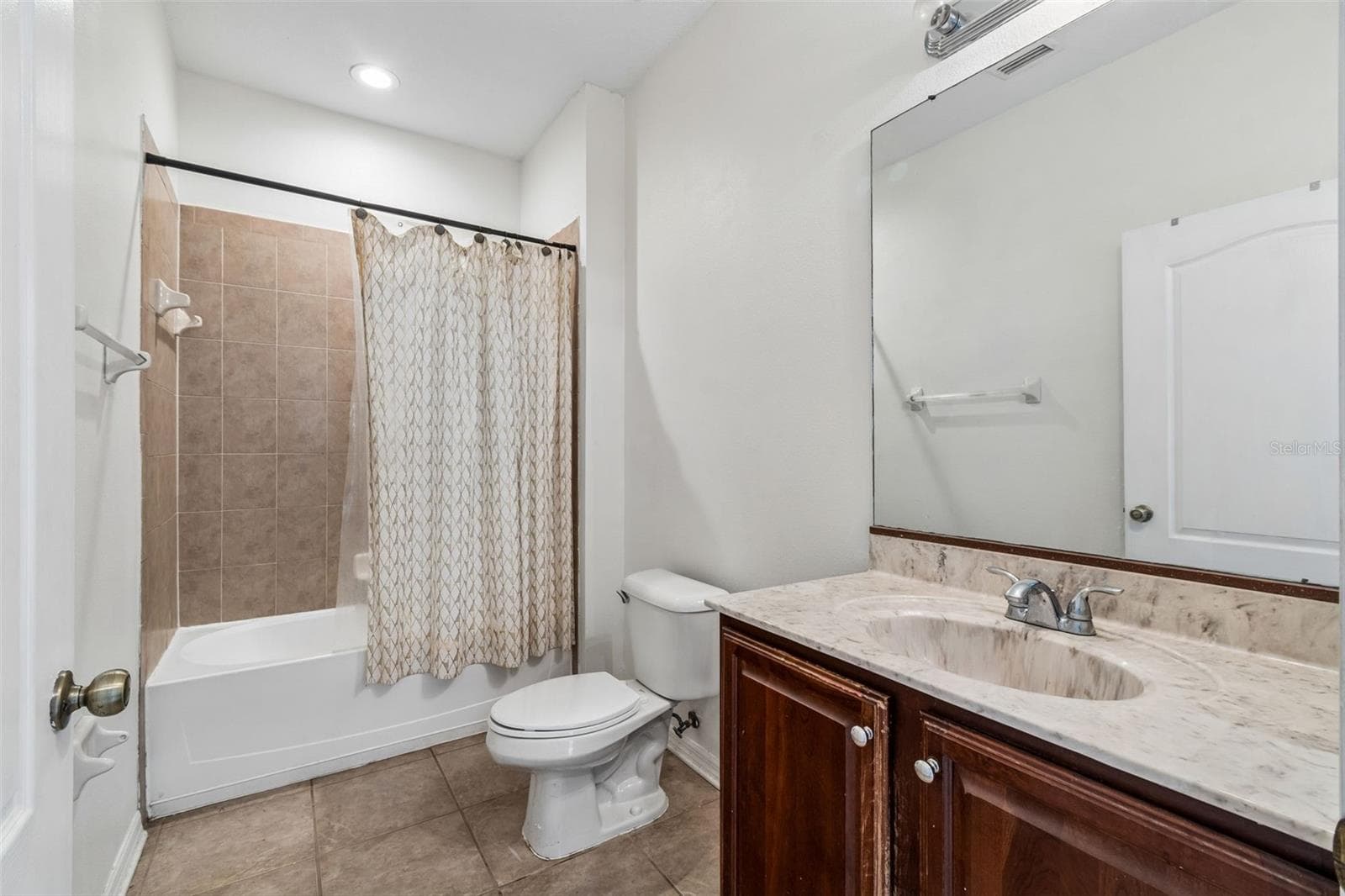 Single Family Residence at 11435 CAMBRAY CREEK LOOP, RIVERVIEW, photo 35 of 42