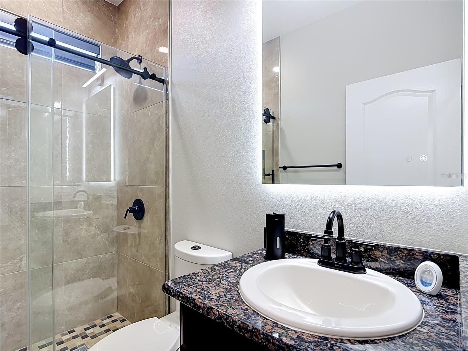 Single Family Residence at 3034 BOATING BLVD, KISSIMMEE, photo 23 of 72