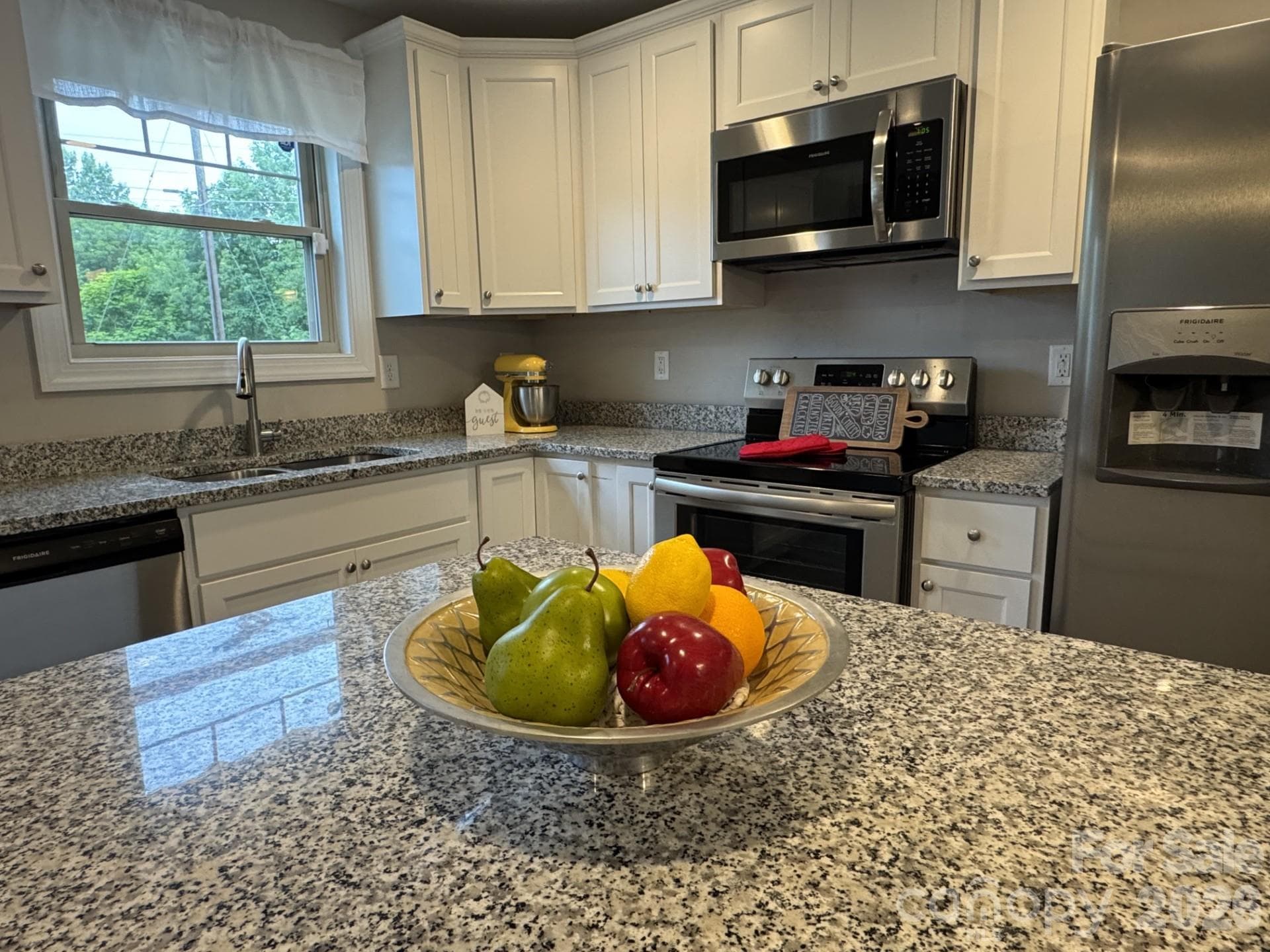 Single Family Residence at 212 Old Centergrove Road, Kannapolis, photo 10 of 27
