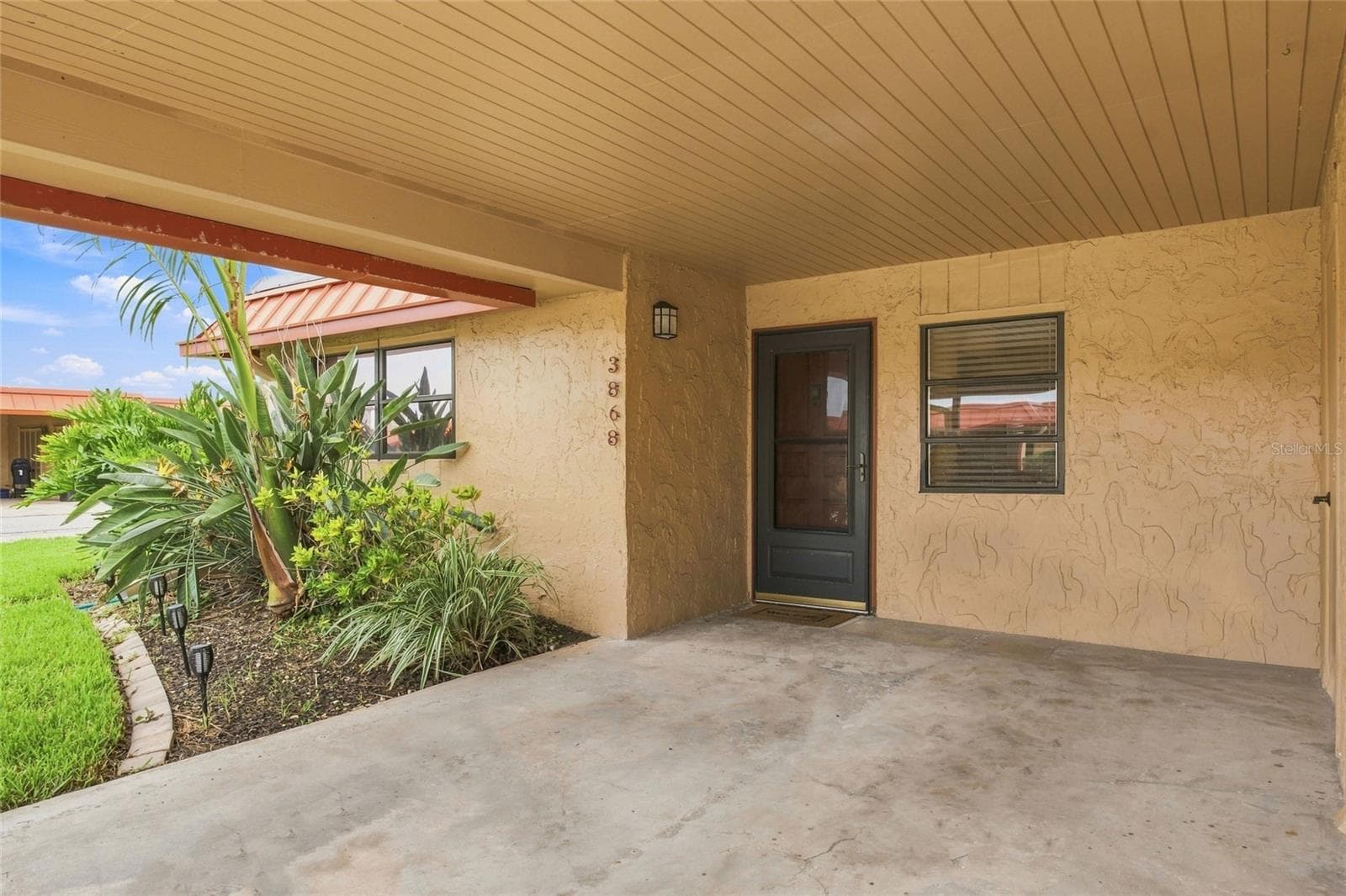 Condominium at 3868 CATALINA DR, BRADENTON, photo 2 of 30