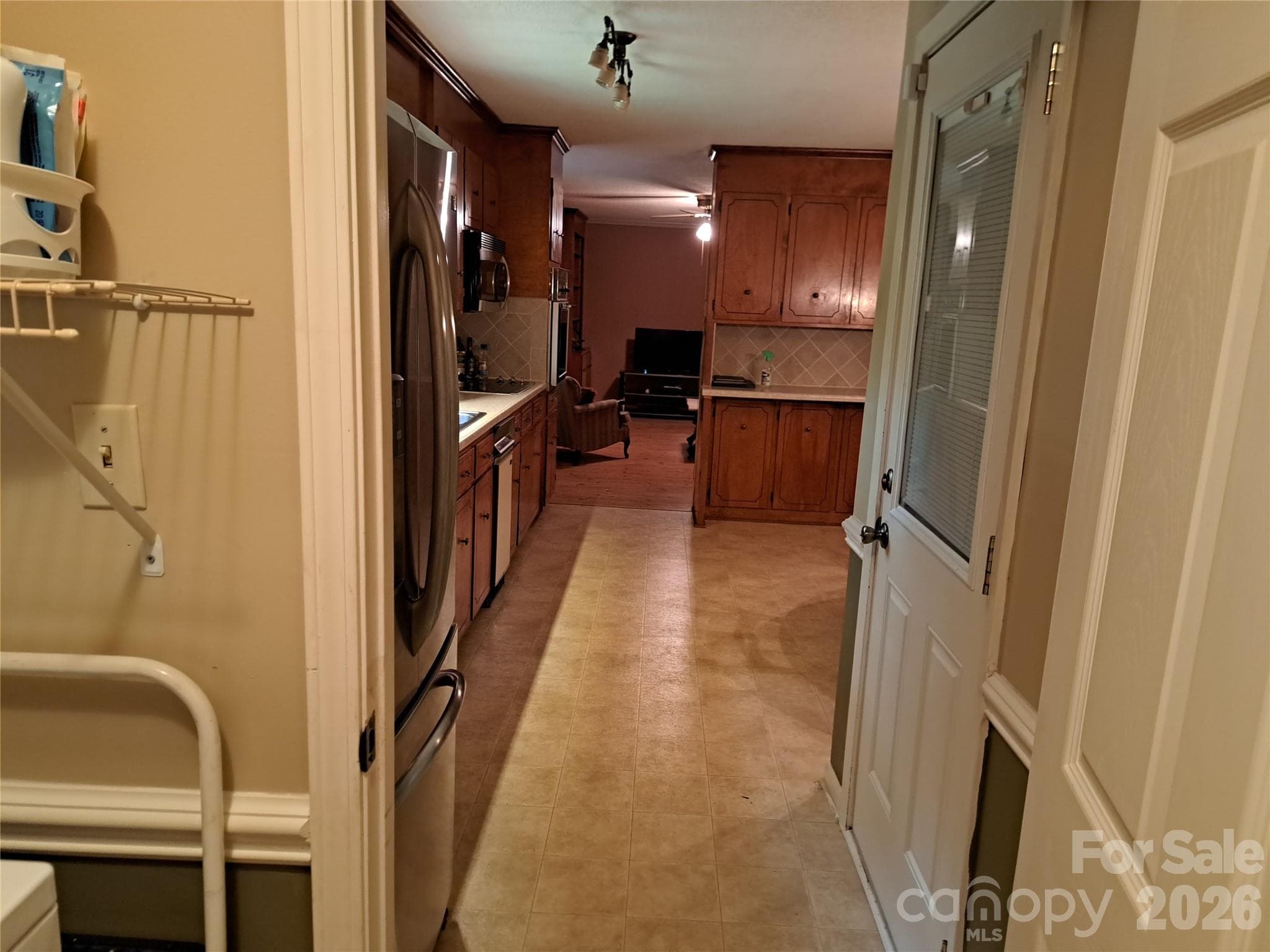 Single Family Residence at 123 Softwind Lane, Concord, photo 20 of 47