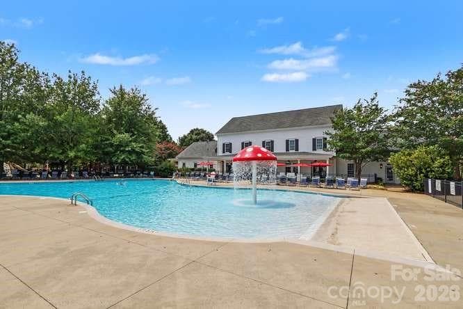 Community Features - 742 Revival Row, Fort Mill