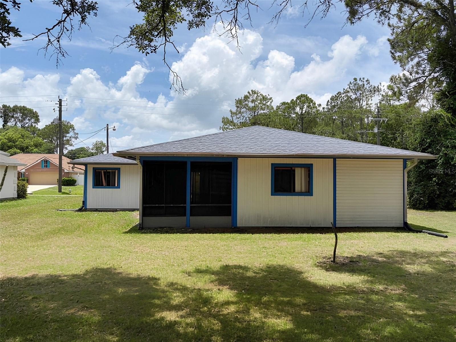 Single Family Residence at 20 WOODBURY DR, PALM COAST, photo 3 of 17