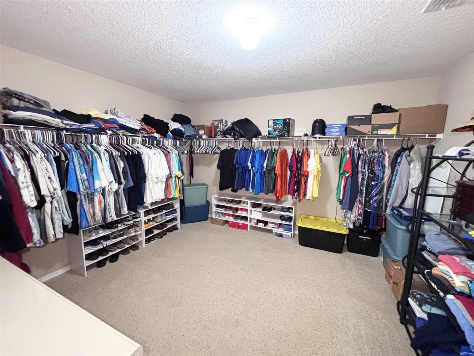 Primary walkin closet - 552 AEOLIAN DR, NEW SMYRNA BEACH