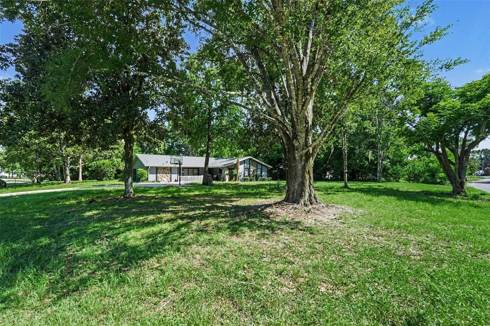 Single Family Residence at 117 BYRSONIMA CIR, HOMOSASSA, photo 3 of 14