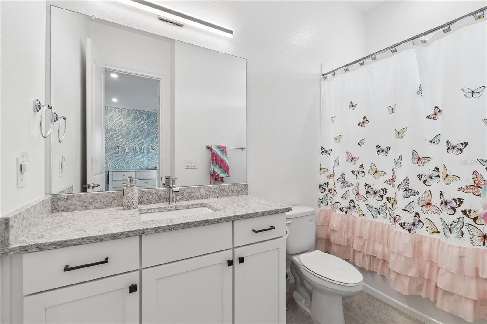 Single Family Residence at 823 MANNS HARBOR DR, APOLLO BEACH, photo 47 of 57