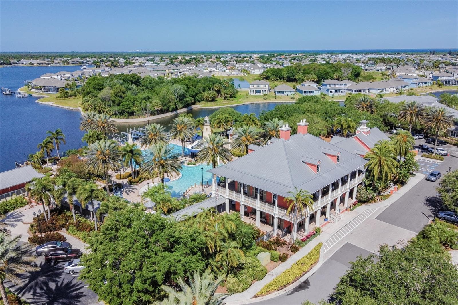Single Family Residence at 823 MANNS HARBOR DR, APOLLO BEACH, photo 54 of 57